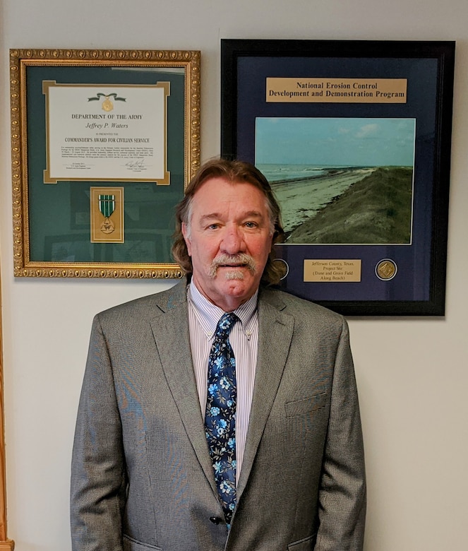 Dr. Jeff Waters is the chief of the U.S. Army Engineer Research and Development Center’s Coastal Observations and Analysis Branch located at the Field Research Facility in Duck, NC.