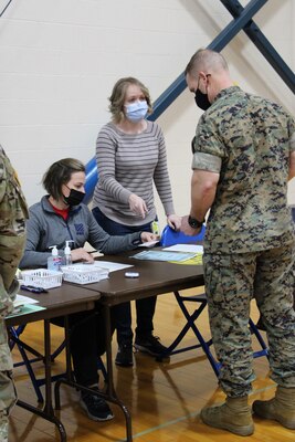 Mission essential employees at DLA Distribution receive COVID-19 vaccine  By Dawn Bonsell, DLA Distribution Public Affairs