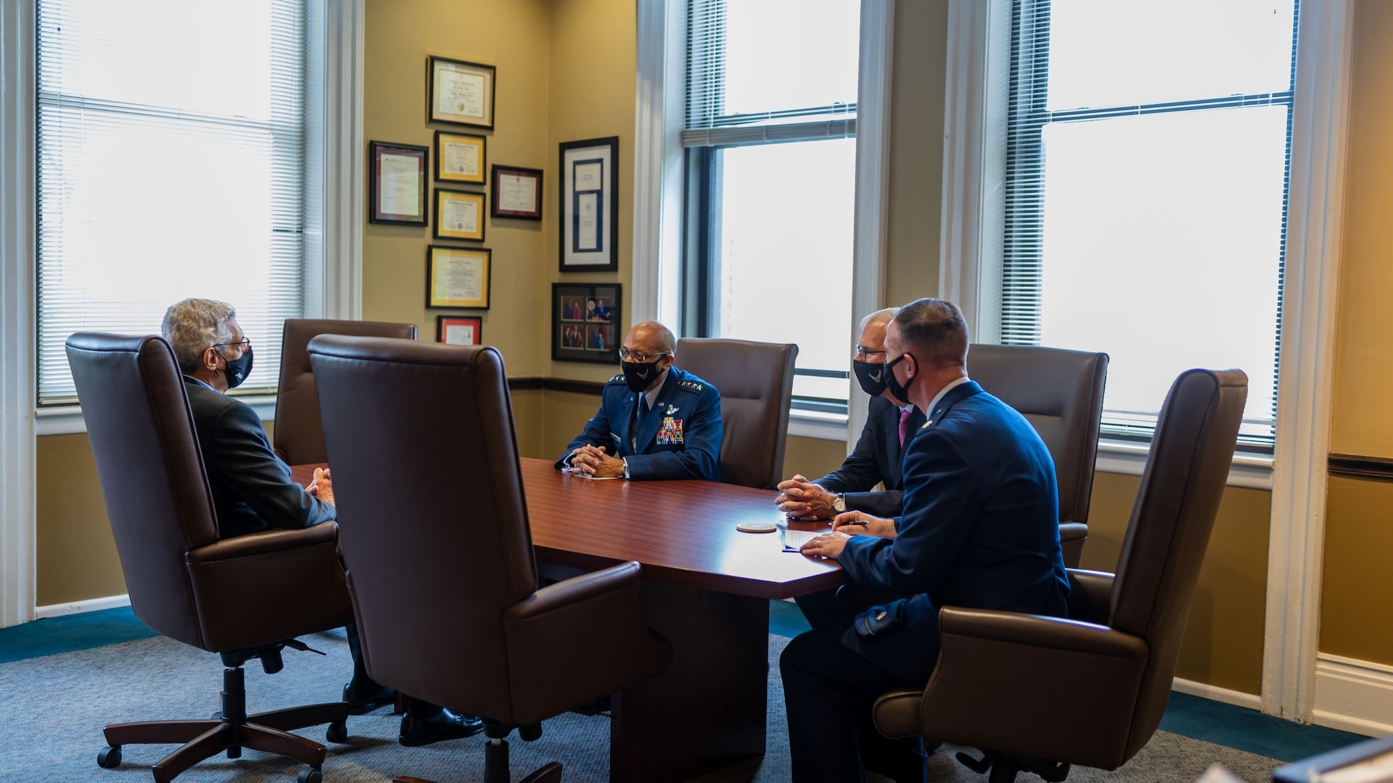 Air Force Chief of Staff Gen. Charles Q. Brown, Jr. talks with Dr. Fred Pestello, Saint Louis University
president, during a meeting at Saint Louis University, St. Louis, Missouri April 28, 2021. The leaders
discussed the critical relationship between the Air Force ROTC and the university as a host for the
program, including areas of mutual interest and cooperation. (U.S. Air Force photo by Cadet Phillip
Casey)