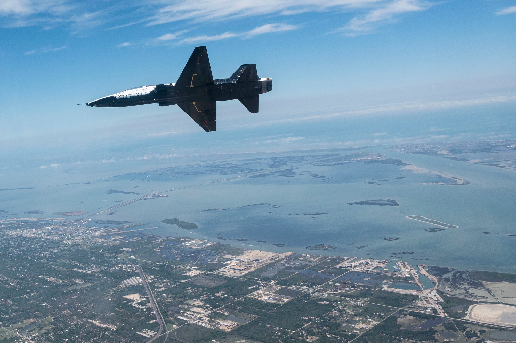 A T-38 Talon performs in the Wings Over South Texas air show on May 2. 2021, in Corpus Christi Texas. This is the heritage tail of the 87th Flying Training Wing and it is the heart of the T-38 fleet at Laughlin. (u.s. Air Force photo by Airman 1st Class David Phaff)