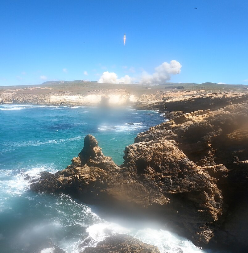 NROL-82 Launch Coast Line View