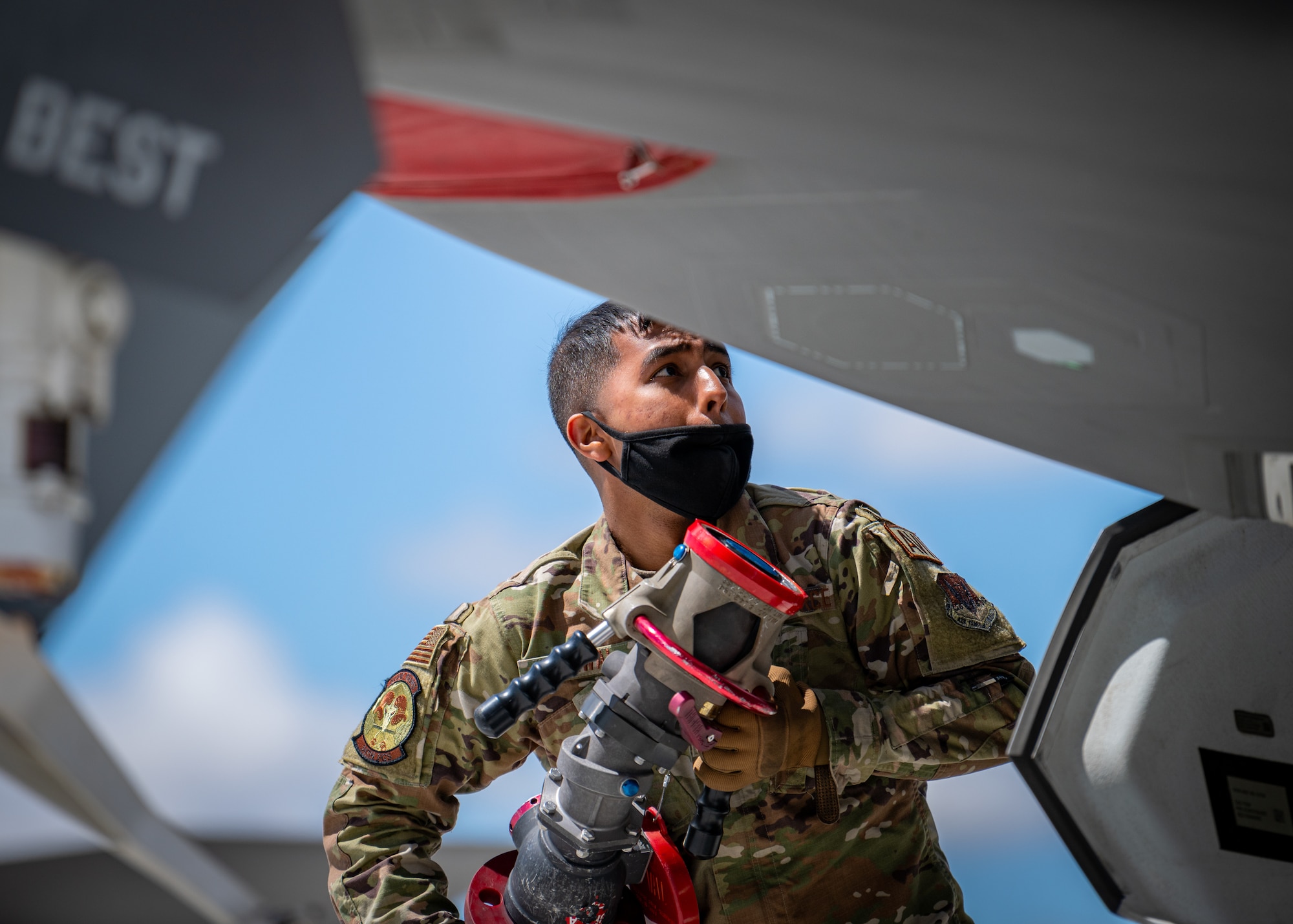 A photo of F-35 Lightning II maintenance