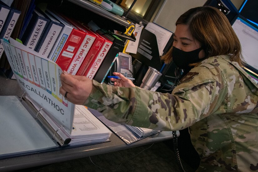 Command Post vital to getting the word out > Air Force Reserve Command > News - Vimarsana News