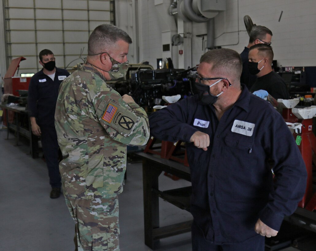 88th Readiness Division CG at  Lanny J. Wallace Reserve Center's Reserve Personnel Action Center