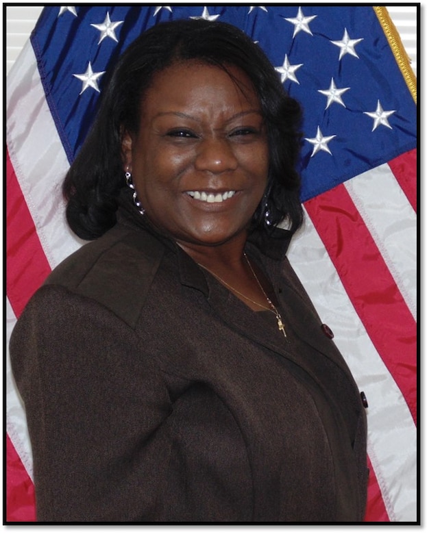 Uzzle selected as U.S. Army Reserve Command Inspector General’s 2020 Civilian of the Year