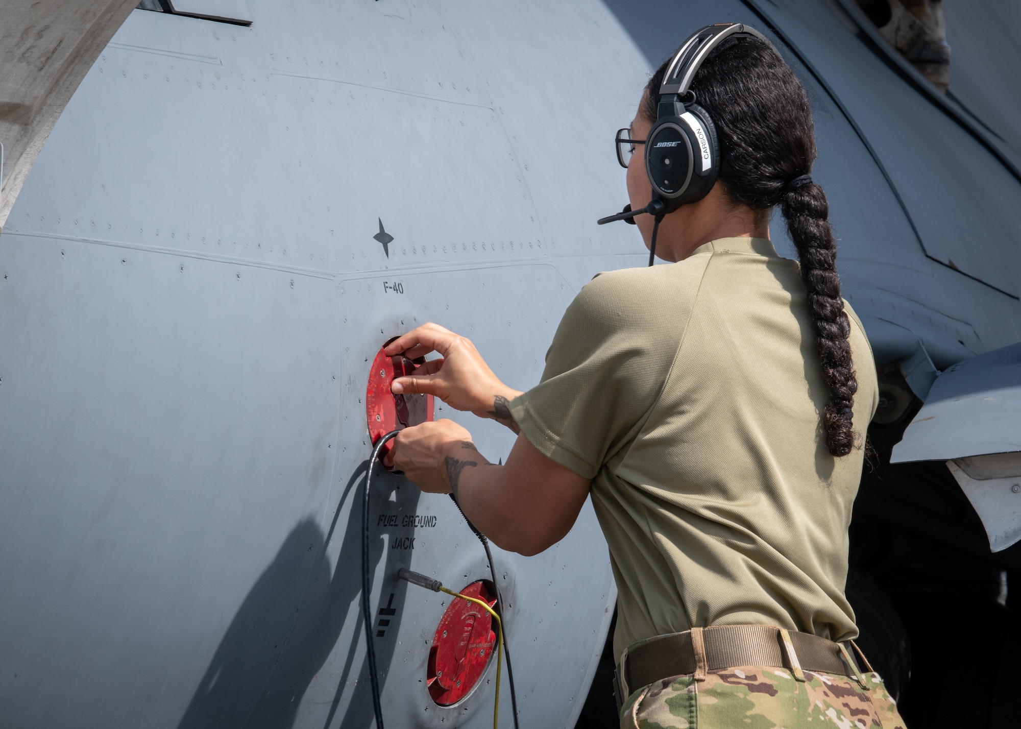Refueling C-17