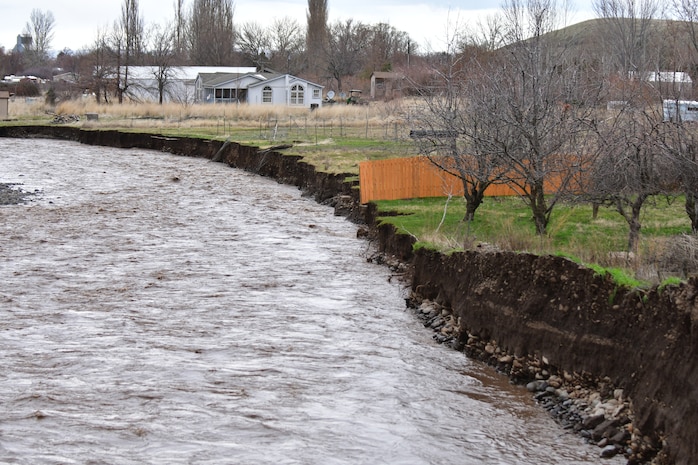 Flooding on a levee near Milton Freewater, Oregon