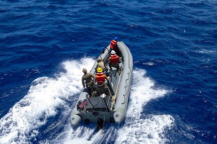 Coast Guard, Navy continue high seas Oceania Maritime Security Initiative Patrol