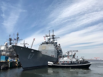 USS Shiloh (CG 67) prepares for her underway departure from Fleet Activities Yokosuka.