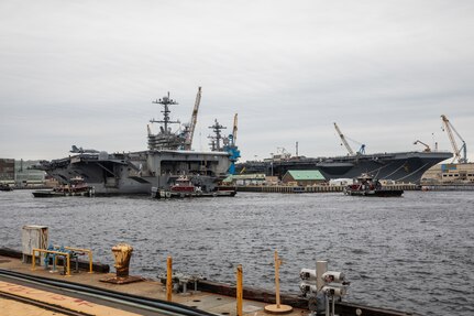 USS Harry S. Truman (CVN 75) underway to depart Norfolk Naval Shipyard (NNSY) for sea trials following completion of its Extended Carrier Incremental Availability (ECIA).