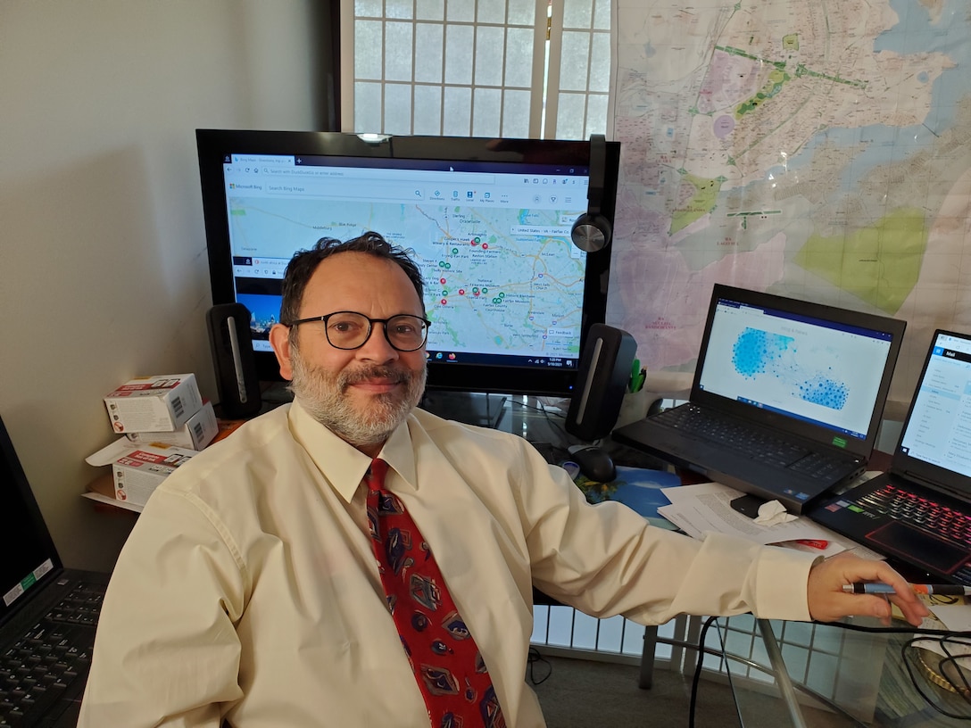 Ray Dos Santos, a mathematician and computer scientist with the U.S. Army Engineer Research and Development Center’s Geospatial Research Laboratory, Alexandria, Virginia, uses large amounts of historical data, social media activity and news articles to identify the best indicators of when and where a terrorist attack may take place. This “Big Data” approach uses massive amounts of available information, along with high-end parallel computing, to find important clues in the fight against rogue activities. (U.S. Army Corps of Engineers photo)