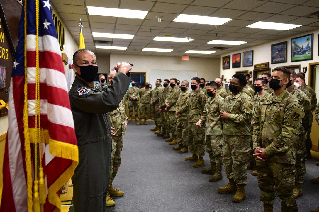 Lt. Gen. Scott. Pleus, 7th Air Force commander, speaks with 80th Aircraft Maintenance Squadron Airmen during a 7th AF leadership visit at Kunsan Air Base, Republic of Korea, May 13, 2021. During their visit, Pleus and Chief Master Sgt. Philip Hudson, 7th AF command chief, visited many units in the Wolf Pack and coined outstanding Airmen. (U.S. Air Force photo by Senior Airman Suzie Plotnikov)