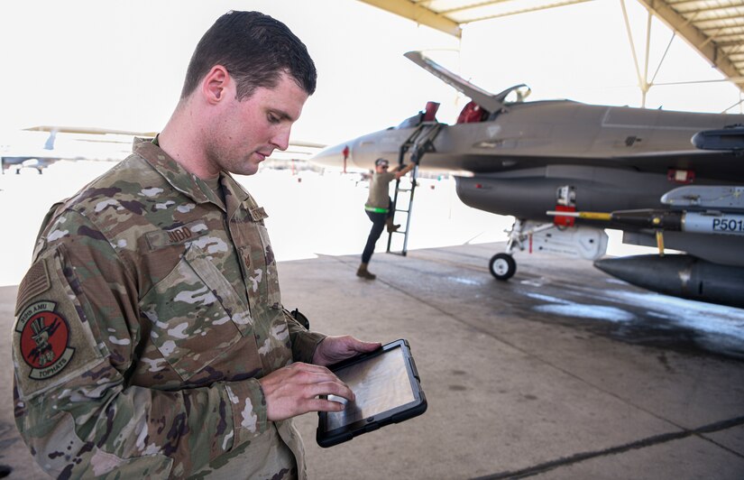 Luke AFB improves launch and recovery with new app > Luke Air Force Base > Article Display