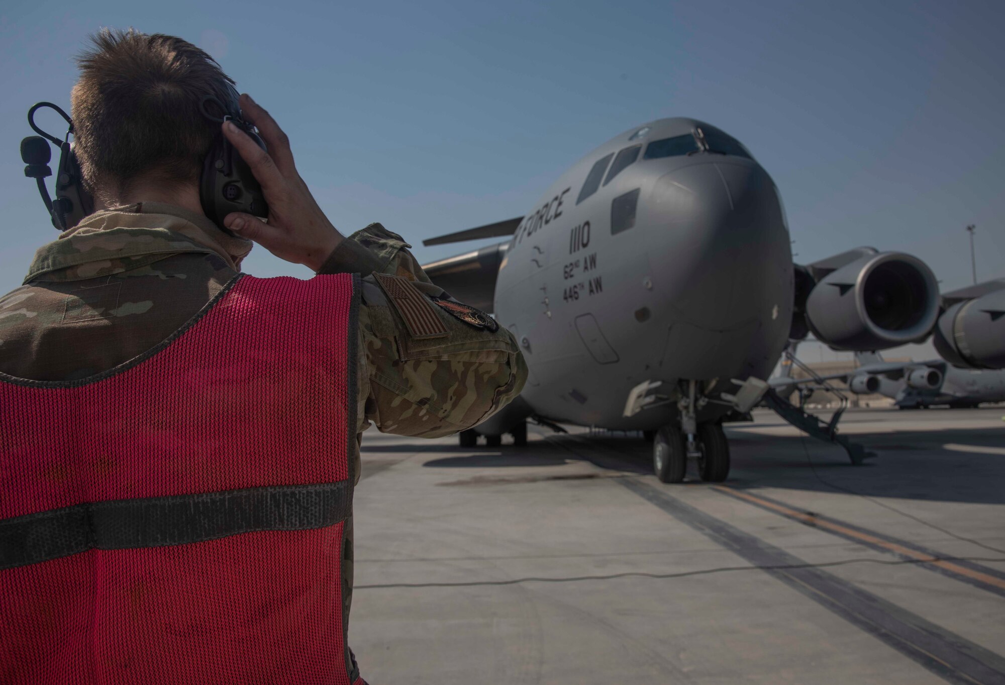C-17s deliver cargo to support Afghanistan drawdown
