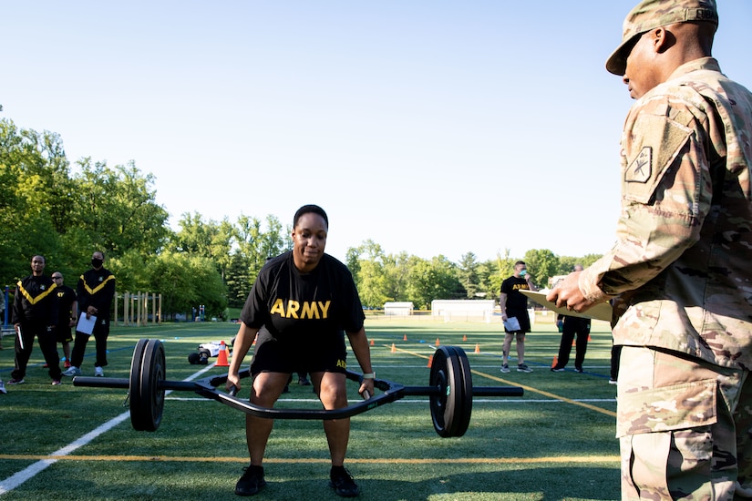 U.S. Army Reserve Legal Command Soldiers conduct Army Combat Fitness Test