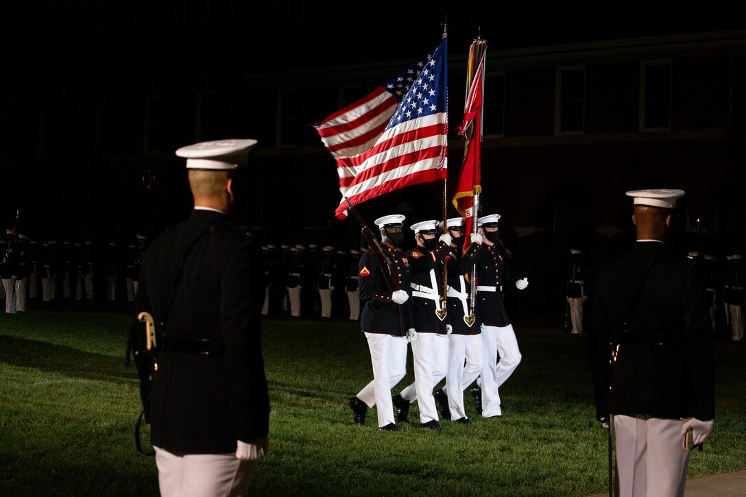 Marine Barracks Host Nasa Marines For Friday Evening Parade