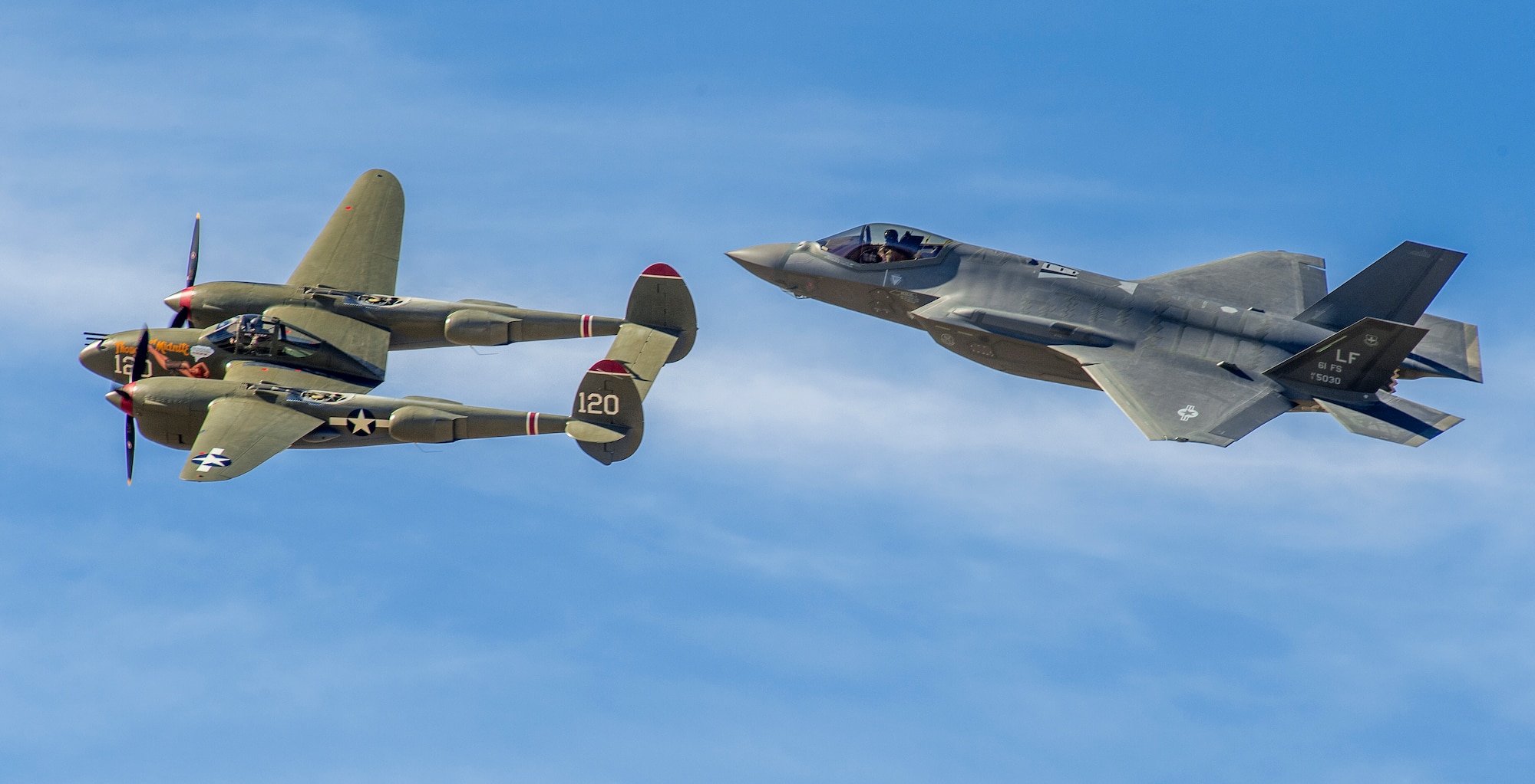 Airframe: The F-35A Lightning II > > Display