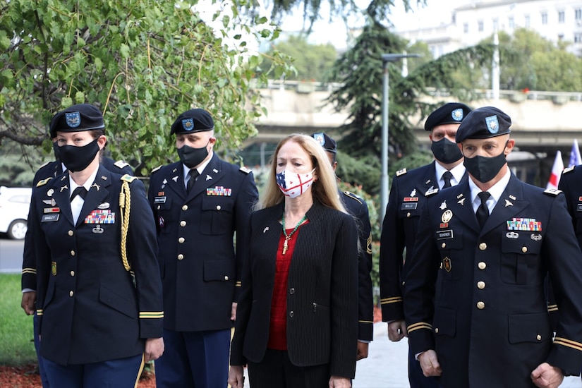 U.S. ambassador to Georgia Kelly C. Degnan and members of the Walter Reed Army Institute of Research's U.S. Army Medical Research Directorate-Georgia laid wreaths in Hero's Square to commemorate the fall of Sokhumi in Georgia 27 years ago.