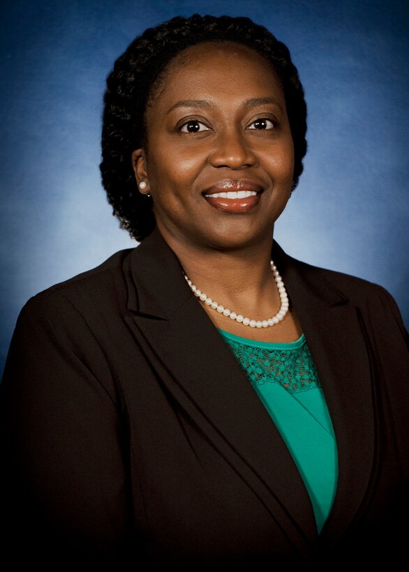 IMAGE: Infrastructure analyst at Naval Surface Warfare Center Dahlgren Division (NSWCDD) Shermanda Williams is recognized as a 2020-2021 Distinguished Community Service Awardee. Williams is credited for her role volunteering with the youth in her community. “Growing up, there were a lot of people that poured into me, took the time to care and be role models and positive influences for me,” Williams said. “I wanted to give back and do that for others.”