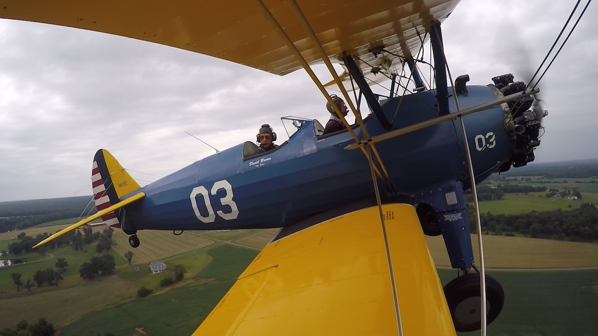 STEARMAN BI ＰＬＡＮＥ　RADIOFRYER STEARMAN BI PLANE RADIOFRYER Flying the Stearman Biplane