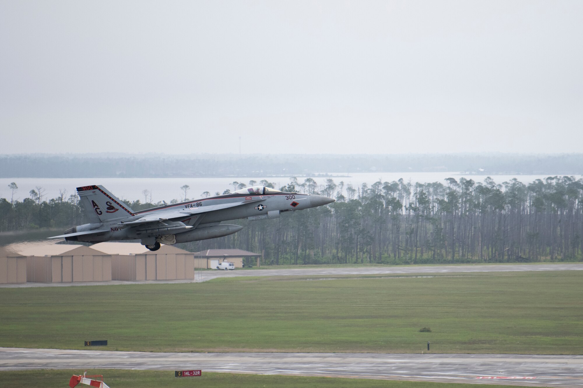 A U.S. Navy F/A-18E Super Hornet takes off