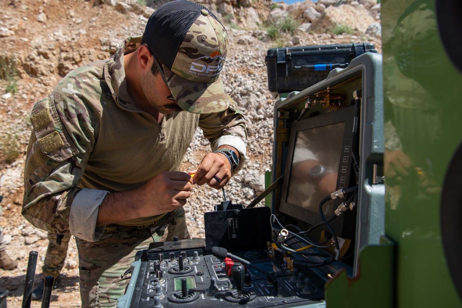 210520-N-KC128-0044 WATA EL JAOUZ, Lebanon (May 20, 2021) – An explosive ordnance disposal technician assigned to Commander, Task Force 56 assembles a Talon bomb disposal robot system during a counter-improvised explosive device subject matter expert exchange with members of the Lebanese Armed Forces as part of exercise Resolute Union 21 at Wata El Jaouz, Lebanon, May 20. Resolute Union 21 is an annual, bilateral explosive ordnance disposal and maritime security exercise between U.S. 5th Fleet and Lebanese Armed Forces to enhance mutual capabilities and interoperability. (U.S. Navy photo by Mass Communication Specialist 1st Class Daniel Hinton)