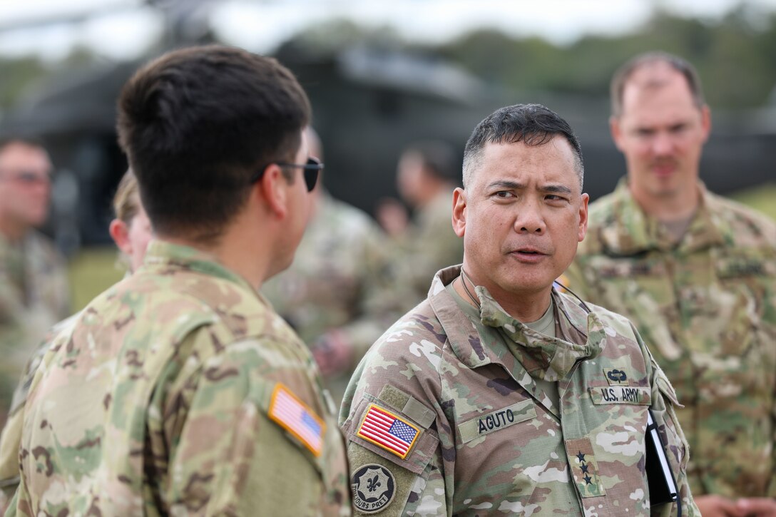 11th ECAB Soldiers meet First Army commanding general