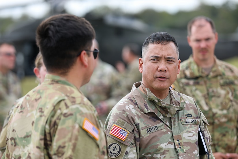 11th ECAB Soldiers meet First Army commanding general