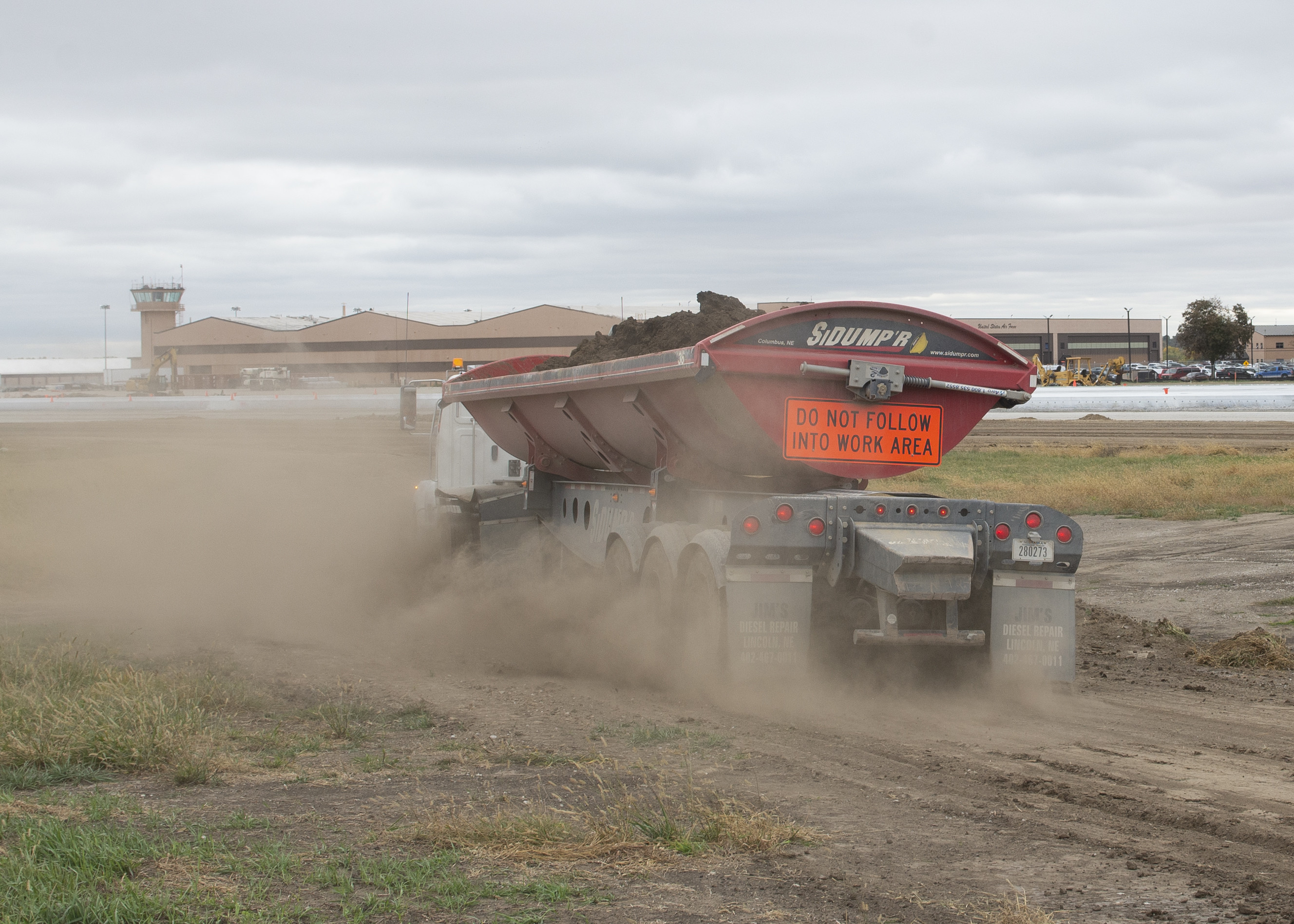Construction team prepares for winter > Offutt Air Force Base > News