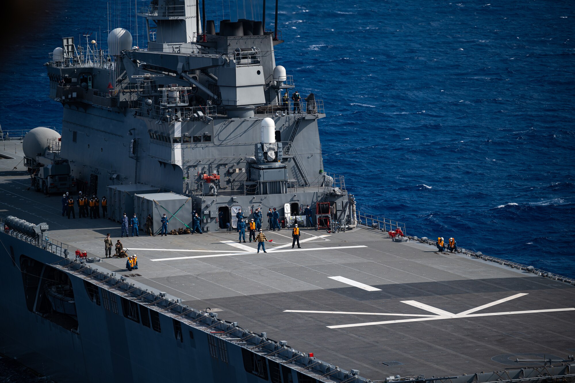 Photo of JASDF personnel