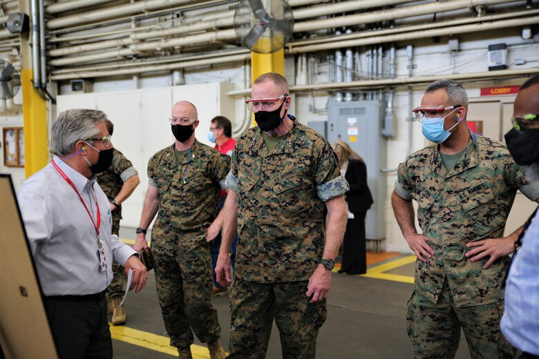 U.S. Marine Corps Lt. Gen. Edward D. Banta, deputy commandant for Marine Corps Installations Command, is welcomed by Maj. Gen. Joseph F. Shrader, commanding general, Marine Corps Logistics Command during Banta's visit to #MARCORLOGCOM while at Marine Corps Logistics Base Albany, Ga., November 3. During his visit Banta spoke with MDMC, MFSC, Marines and civilian Marines, and toured facilities at MCLB-A and Blount Island Command.