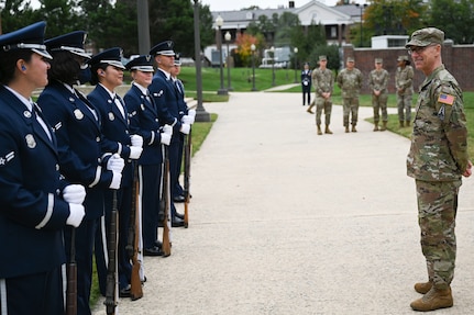 CMSSF tours 11th Wing Operations Group