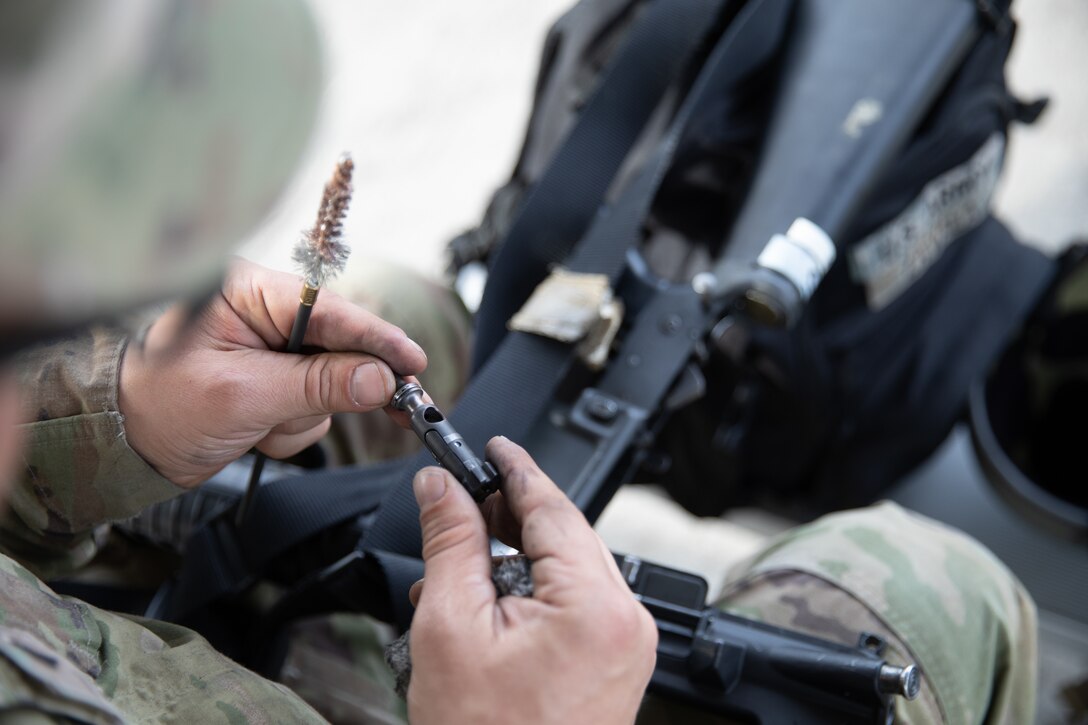 USAR Soldiers take their first shot at new qualification course