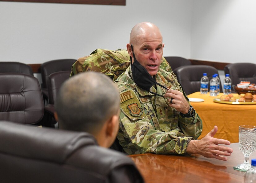 Maj. Gen Michael Lutton, 20th Air Force Commander, meets wth the Airmen assigned to the 91st Missile Wing at Minot Air Force Base, ND, Oct. 28, 2021. Maj. Gen. Lutton had the opportunity to meet with different units and learn about day to day operations. (U.S. Air Force photo by Airman 1st Class Saomy Sabournin)