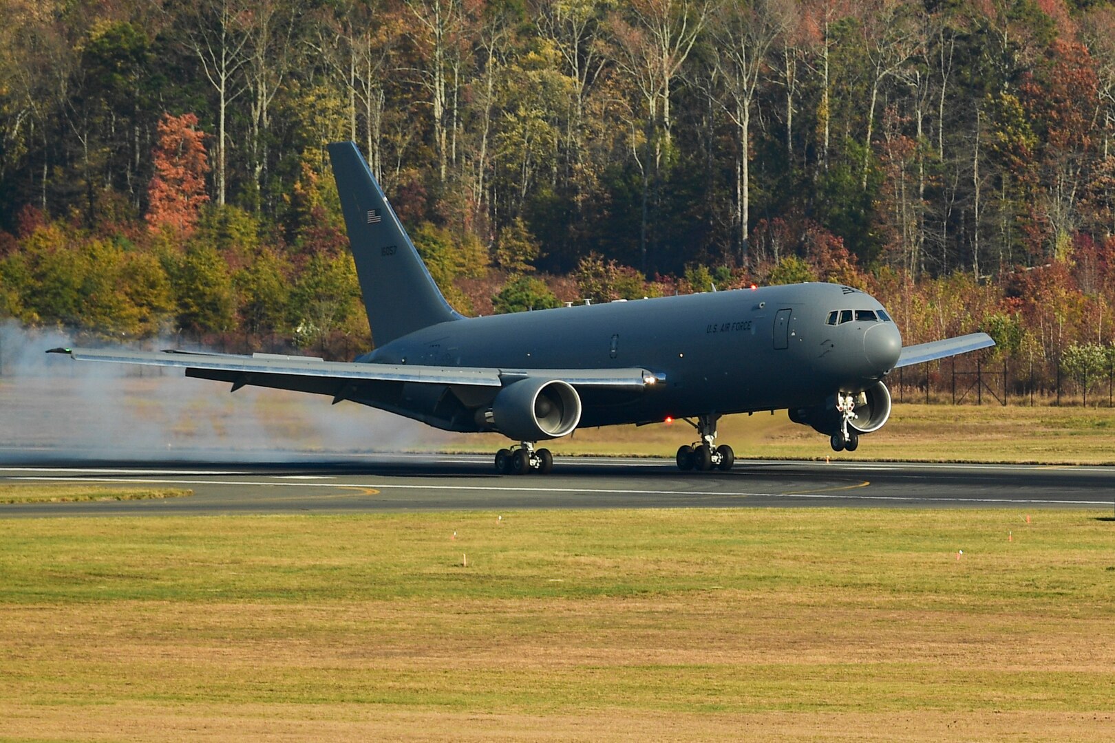 Photo of KC-46A Pegasus landing