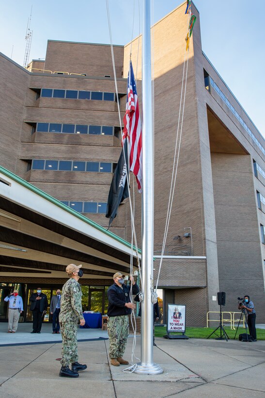 The Norfolk Naval Shipyard (NNSY) Veterans Employee Readiness Group (VET-ERG) hosted the annual Veterans Day Fall-In for Colors Nov. 10, inviting the workforce and Sailors of America’s Shipyard to come together to celebrate our veterans and their contributions to our nation.