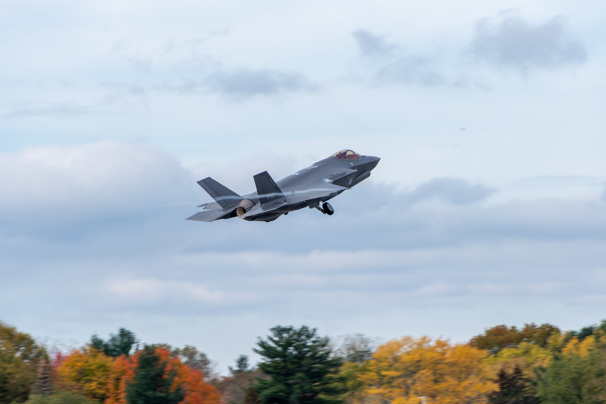 An F-35 assigned to the Royal Netherlands Air Force departs Vermont during a training mission.