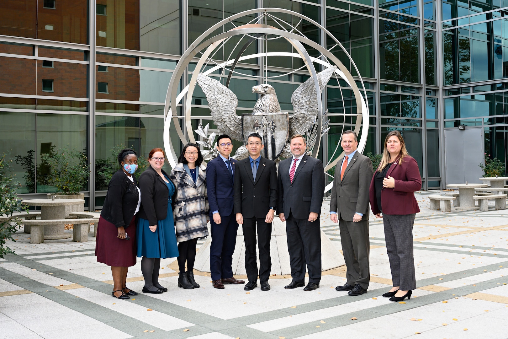 Dr. Ronald Hann, Acting Research & Development (RD) Director for the Defense Threat Reduction Agency (DTRA), hosted Dr. Sze Kim Pang, Deputy Future Systems and Technology Architect, from the Future Systems and Technology Directorate (FSTD) within the Singapore Ministry of Defence (MINDEF).