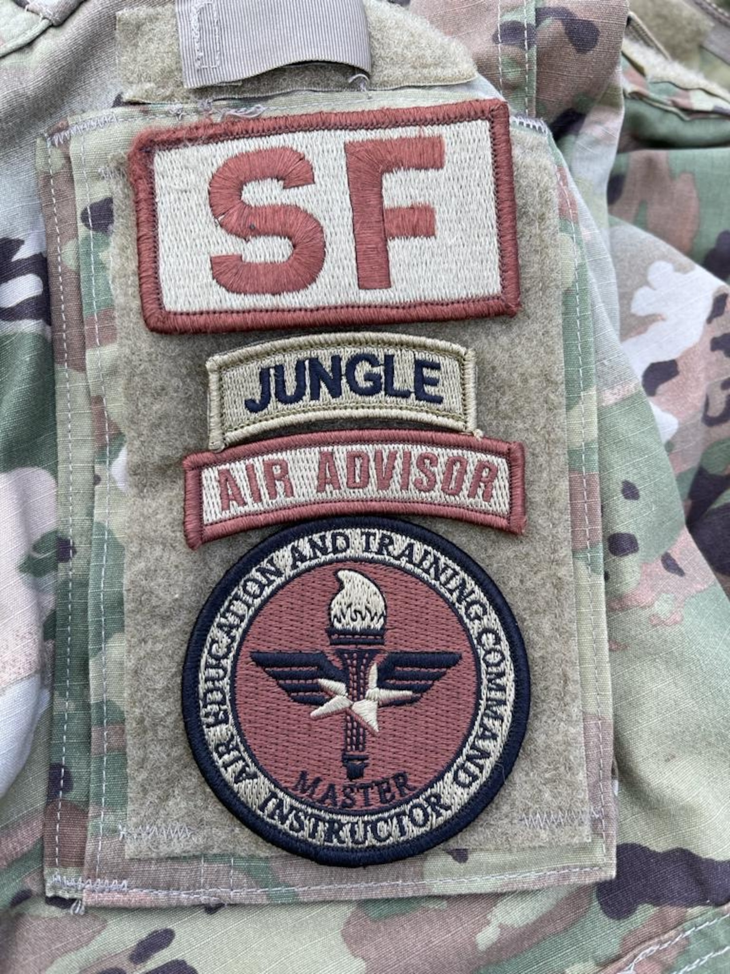 Jungle patch on uniform sleeve