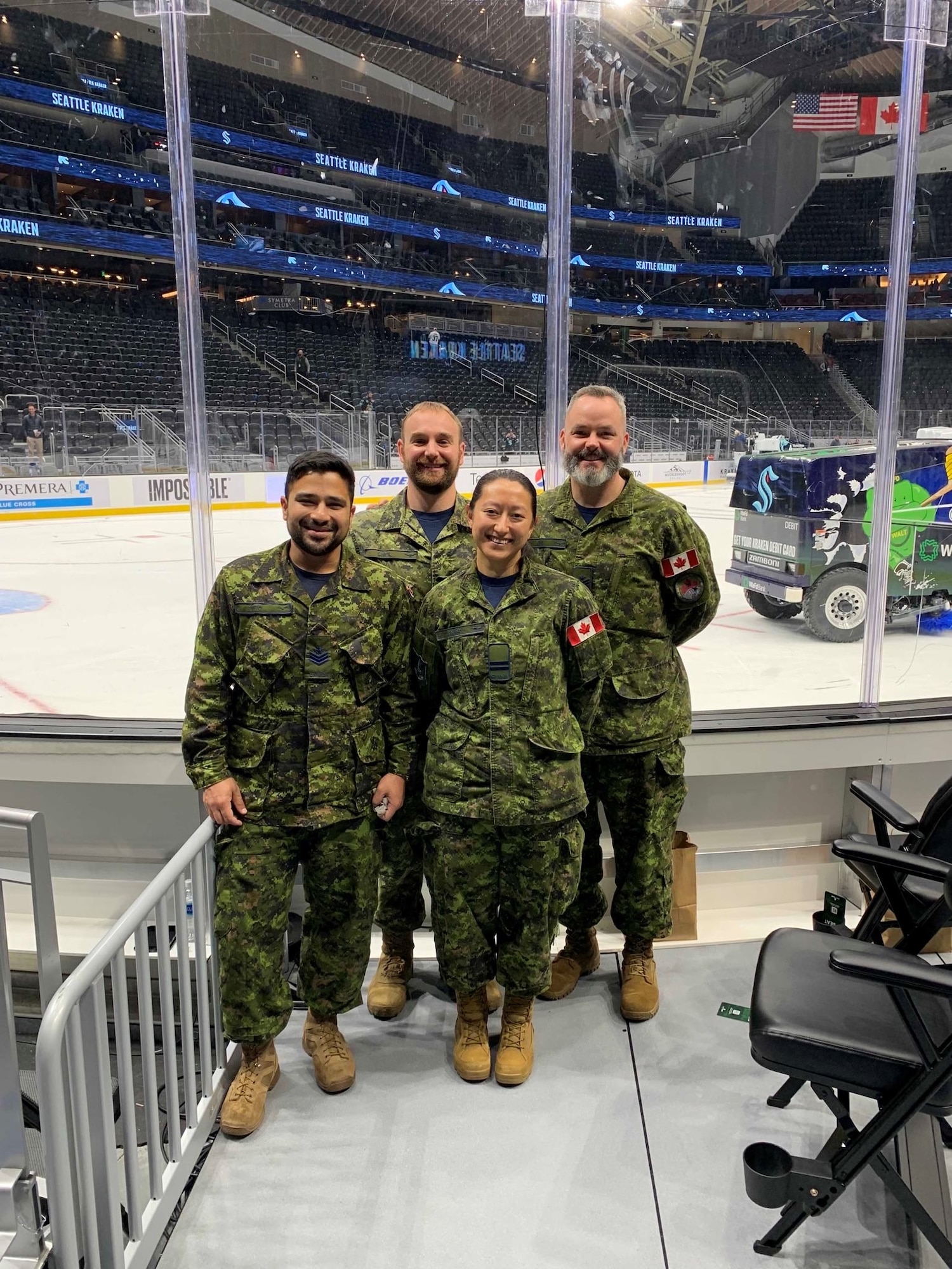 Canadian military members poise for a picture