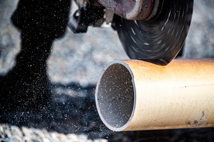 Saw going through pole