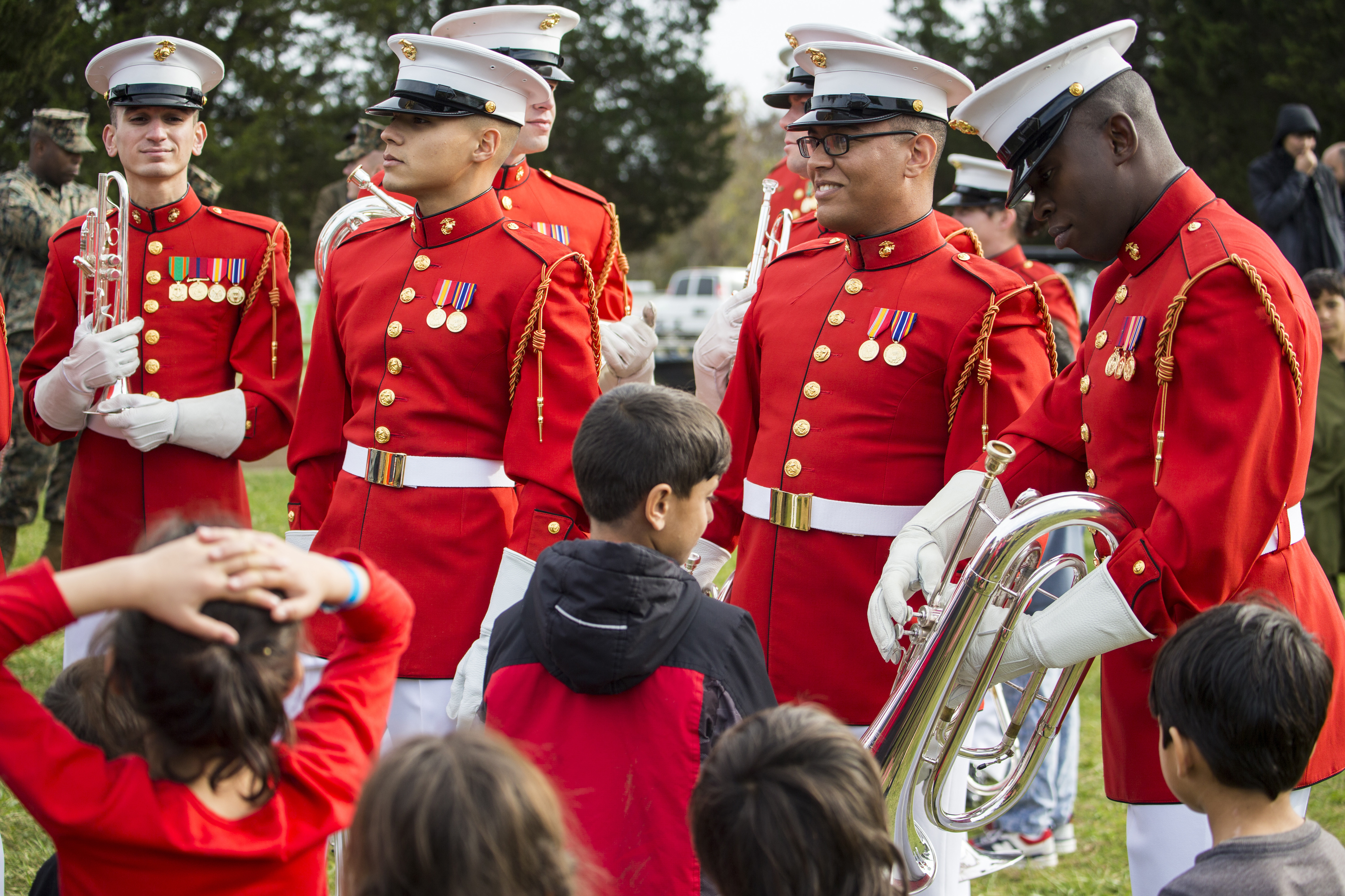usmc red dress blues