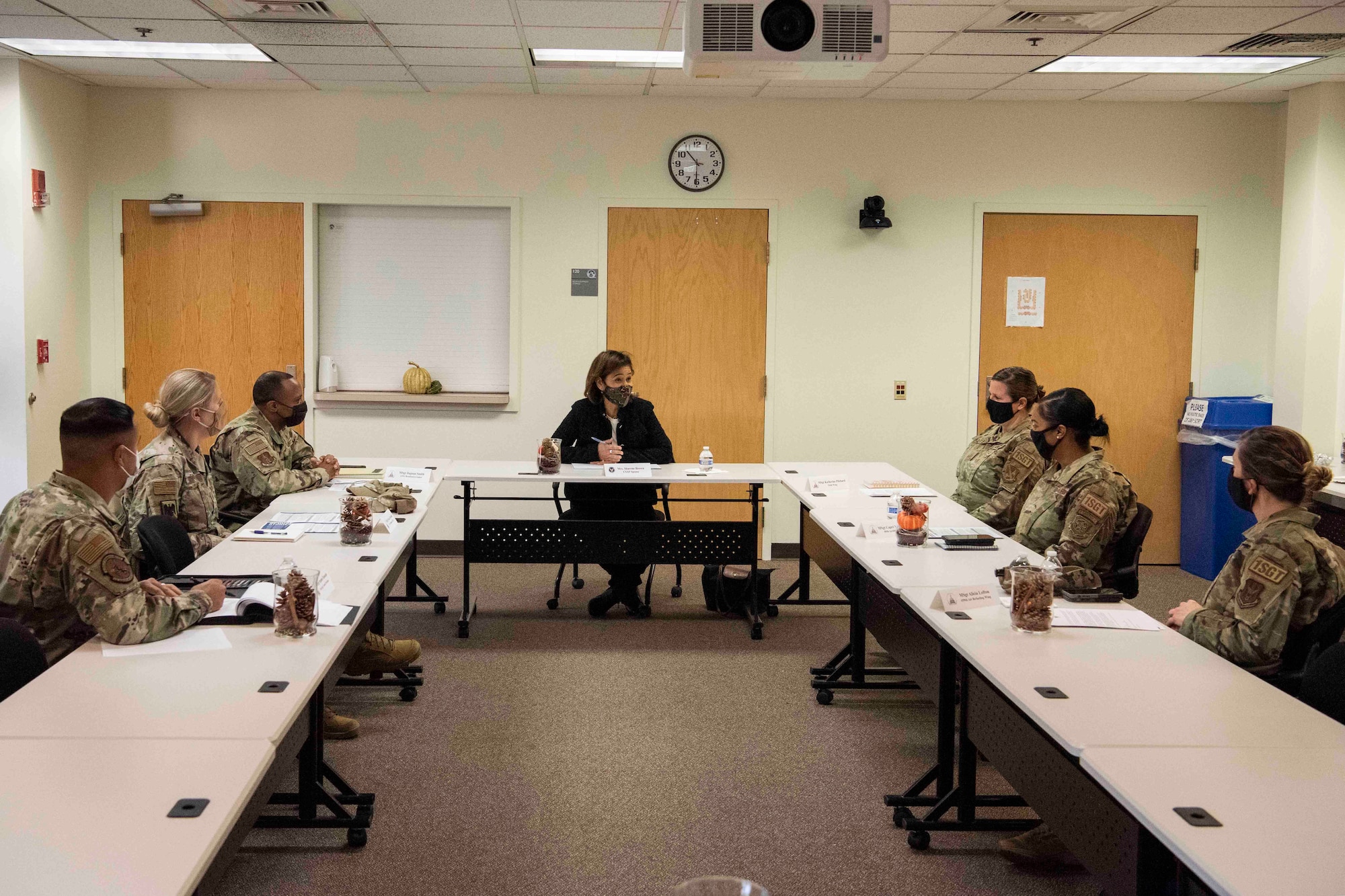 Mrs. Sharene Brown, spouse of Air Force Chief of Staff Gen. CQ Brown, Jr., (center) speaks with base first sergeants at the Military and Family Readiness Center at Joint Base Andrews, Md., Nov. 17, 2021. Mrs. Brown met with the first sergeants to provide an overview of the book 5 to Thrive and discuss Airmen and family issues, challenges and successes. (U.S. Air Force photo by Airman Matthew-John Braman)