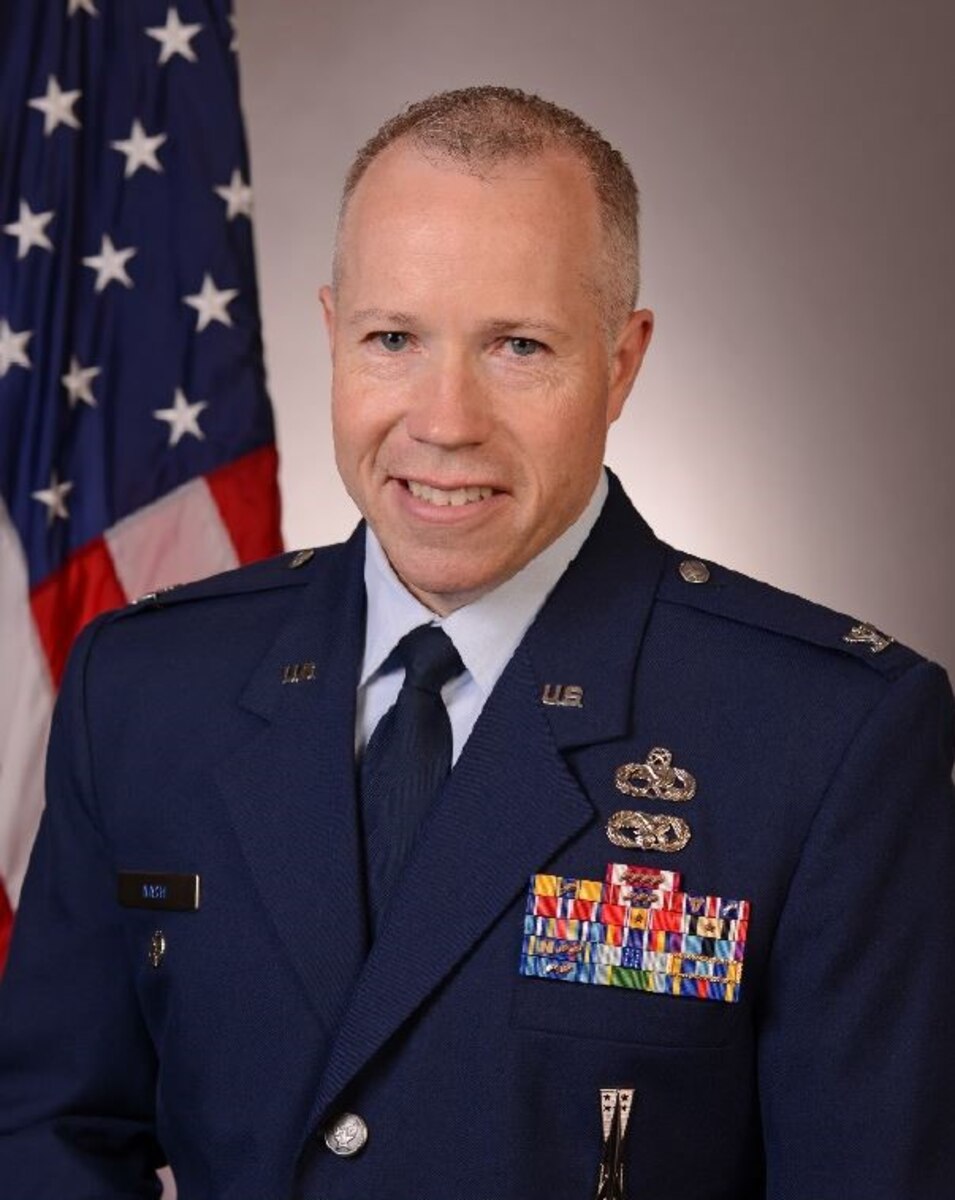 Col. Robert Nash Official Photo
