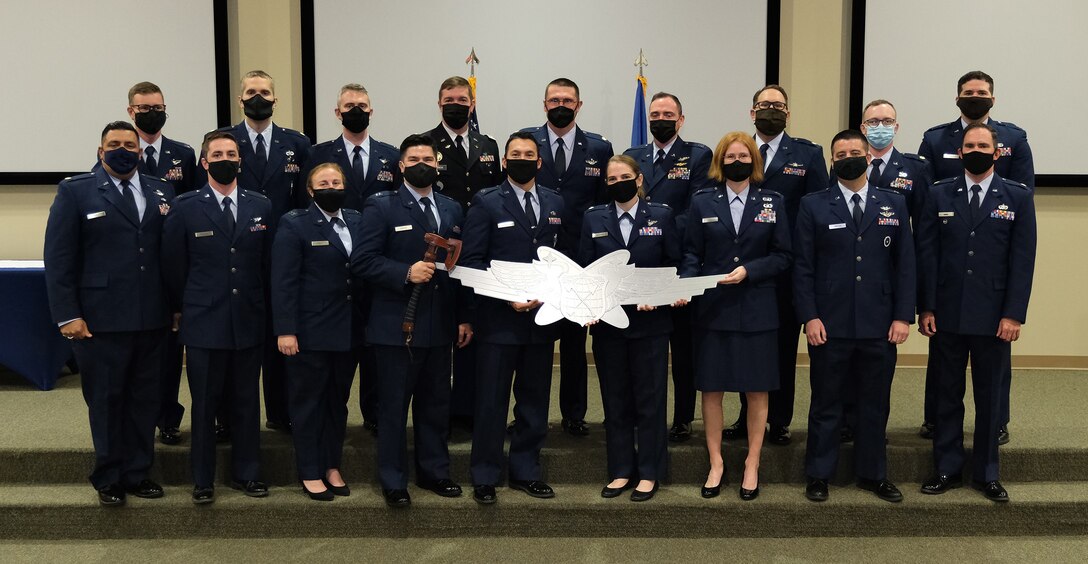 photo of U.S. Air Force and U.S. Army graduates
