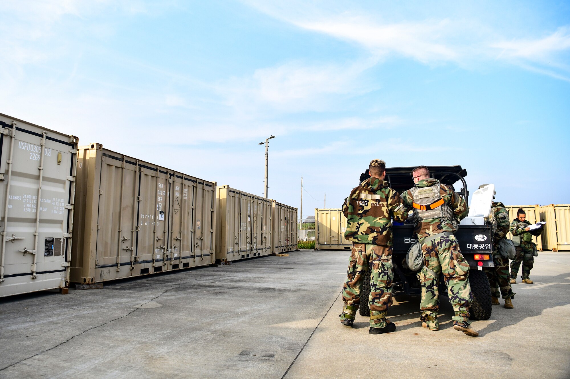 Airmen grab food and beverages during training.