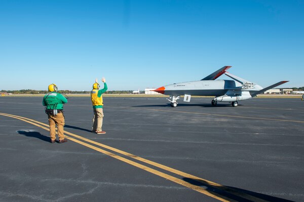 MQ-25 Stingray