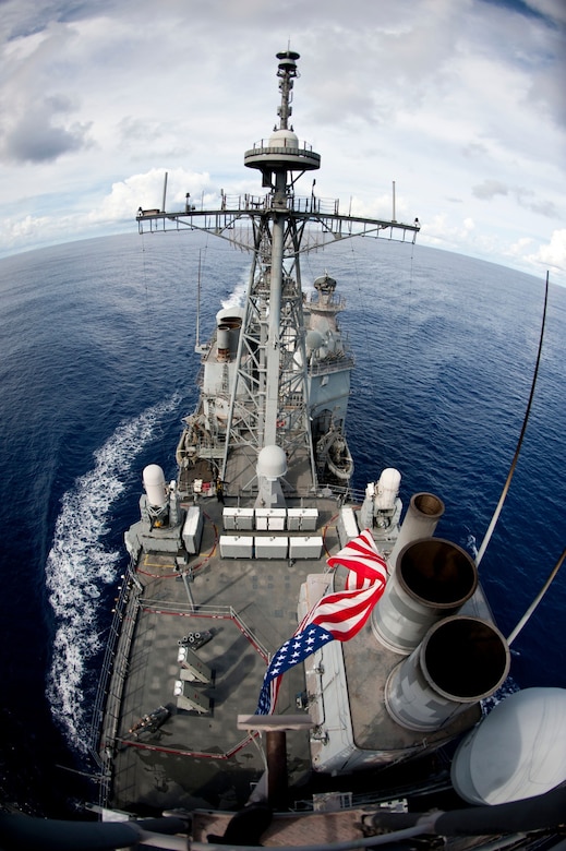 Ticonderoga-class guided-missile cruiser USS Cowpens sails at sea.