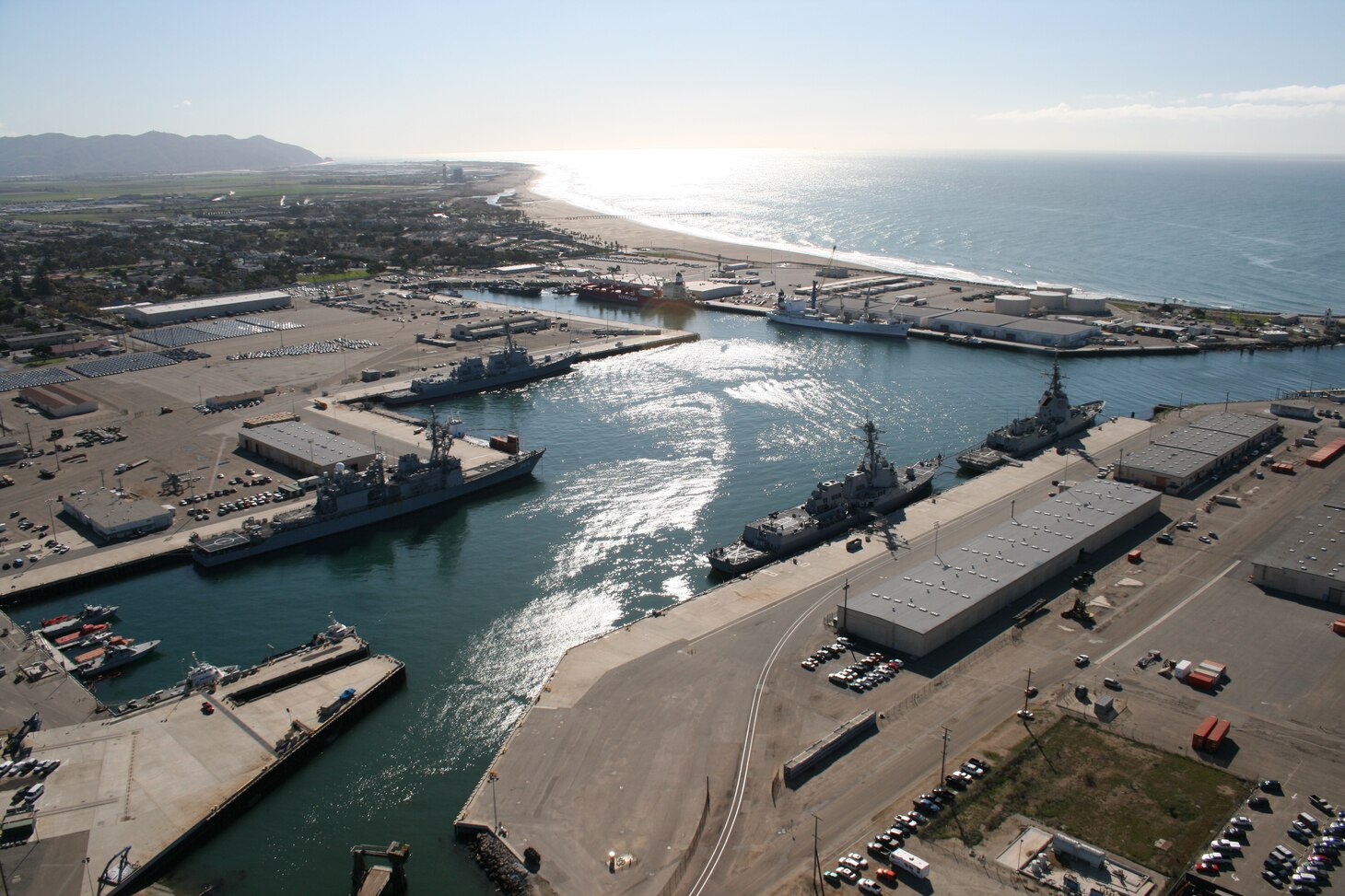 The U.S. Navy in partnership with the Oxnard Harbor District (OHD) is providing resources onboard Port Hueneme in direct support of efforts to decrease port congestion in Los Angeles County and reducing the national supply-chain shortage, Nov. 22, 2021.