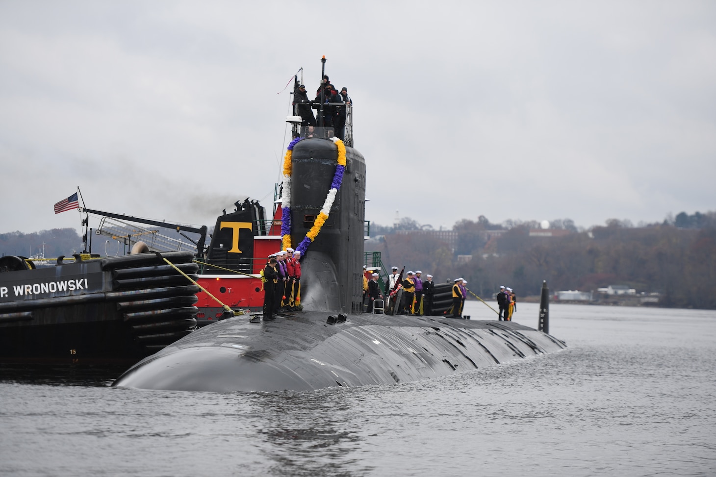 USS Minnesota Returns from Deployment > United States Navy > News Stories